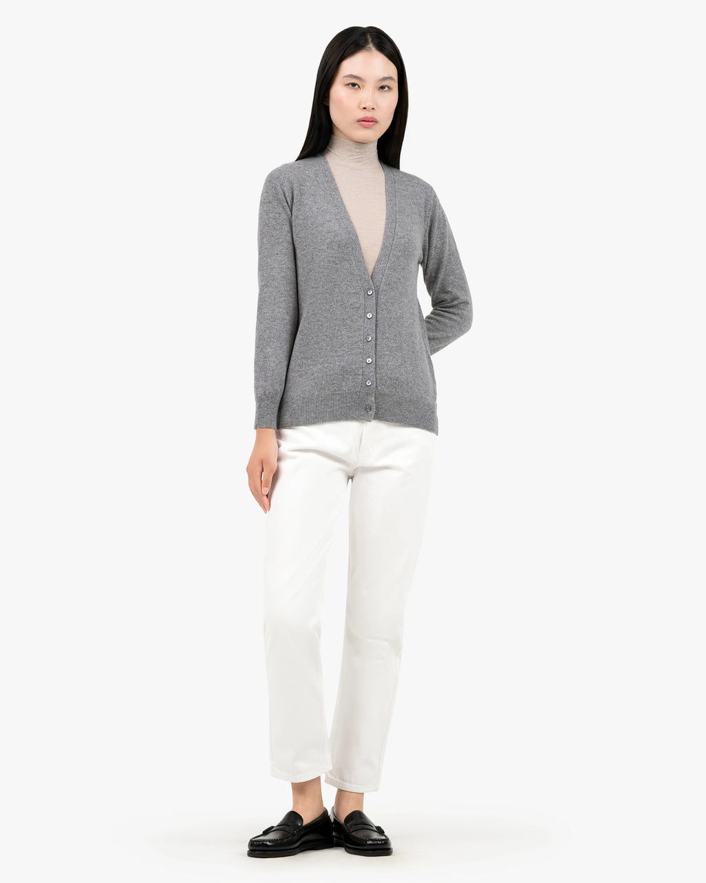 Women's Essential V-Neck Cardigan - Medium Grey Cashmere