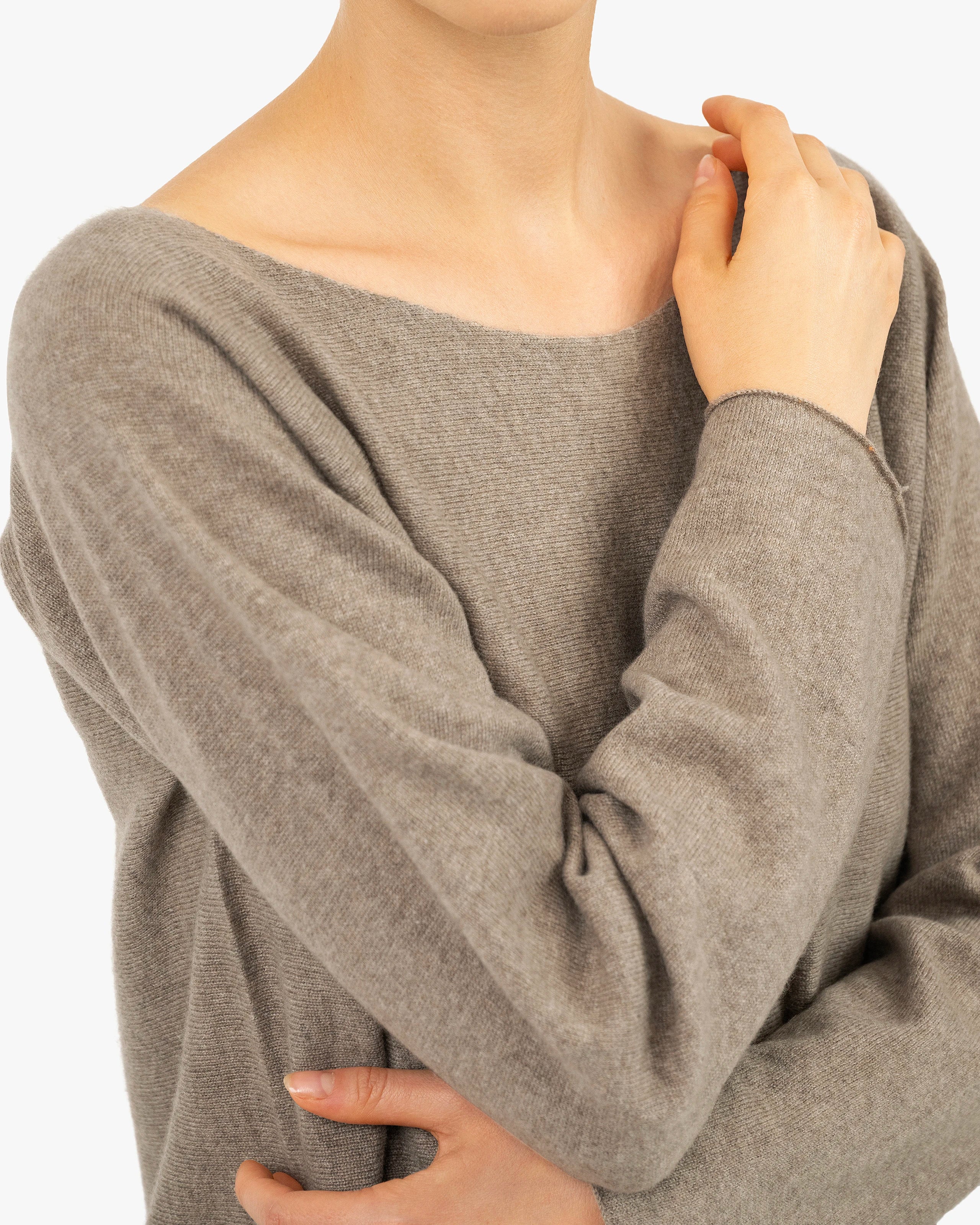 Chaillot Boat Neck Sweater - Taupe Cashmere