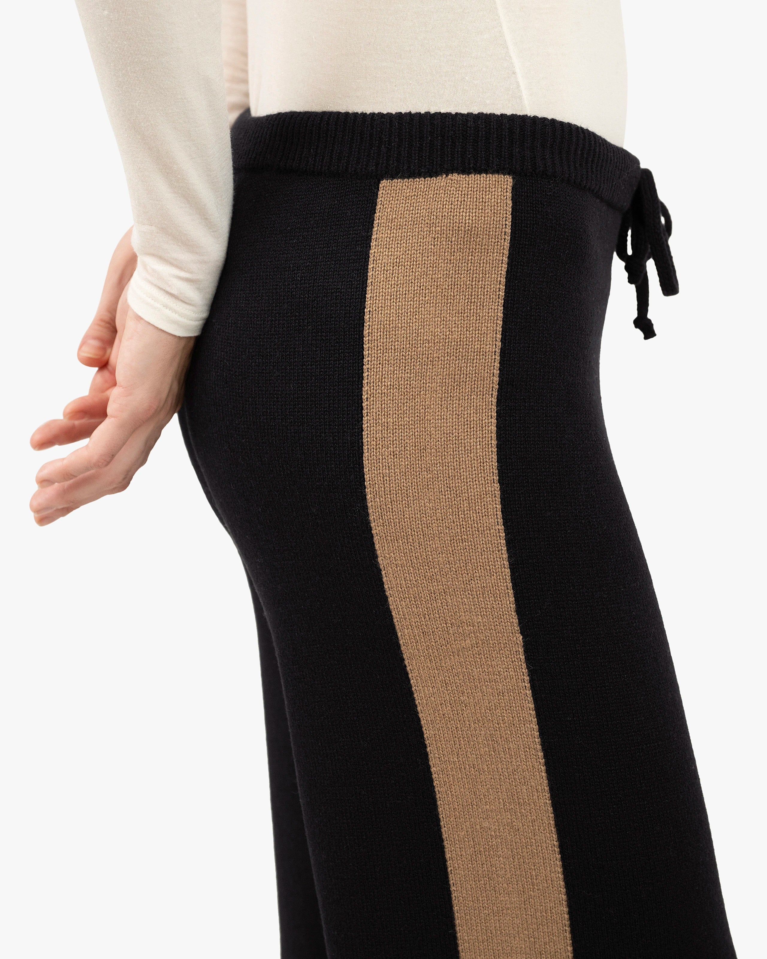 Women's Cortona Sweatpants - Black Cashmere