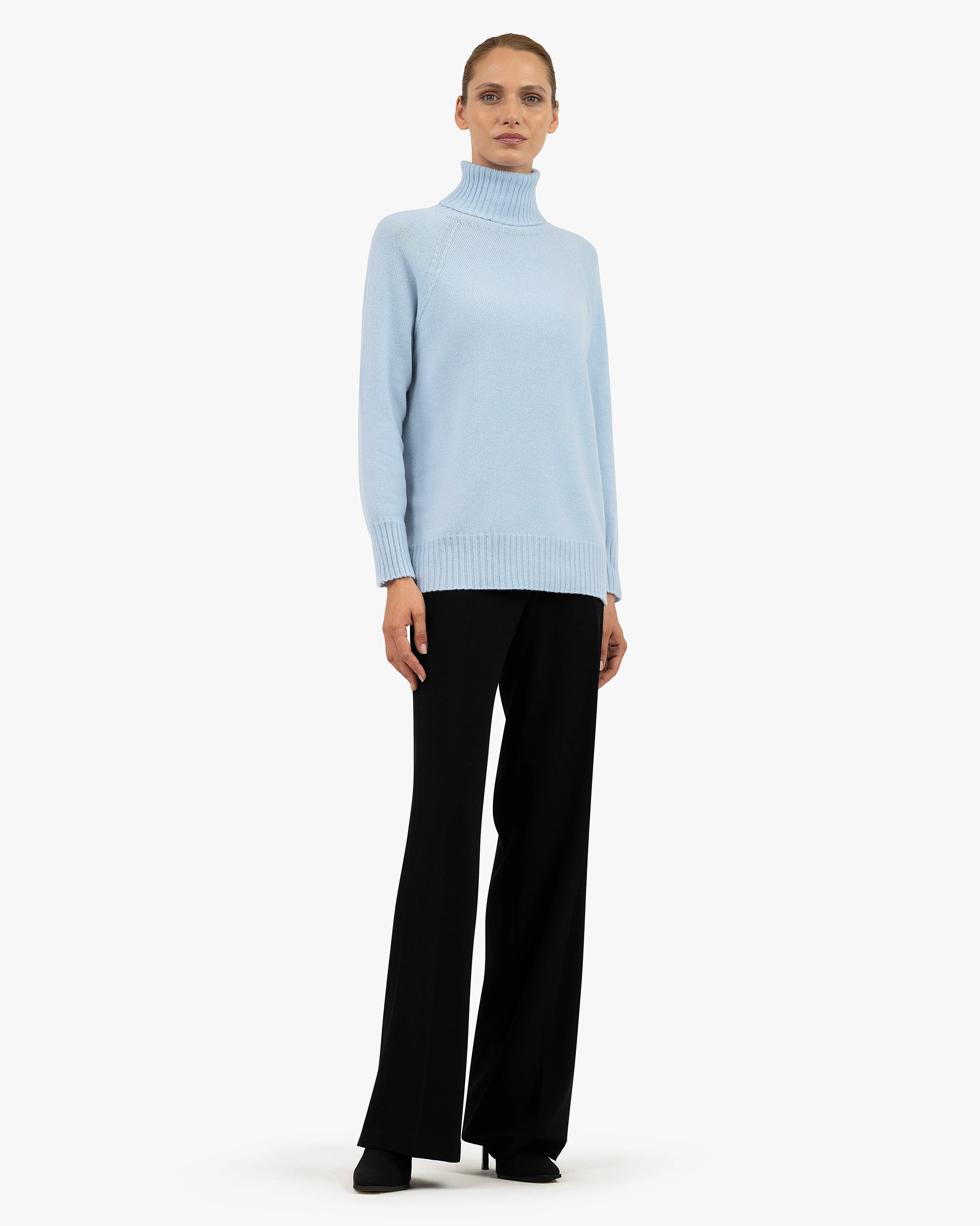 Women's Cortona Turtleneck Sweater - Light Blue Cashmere