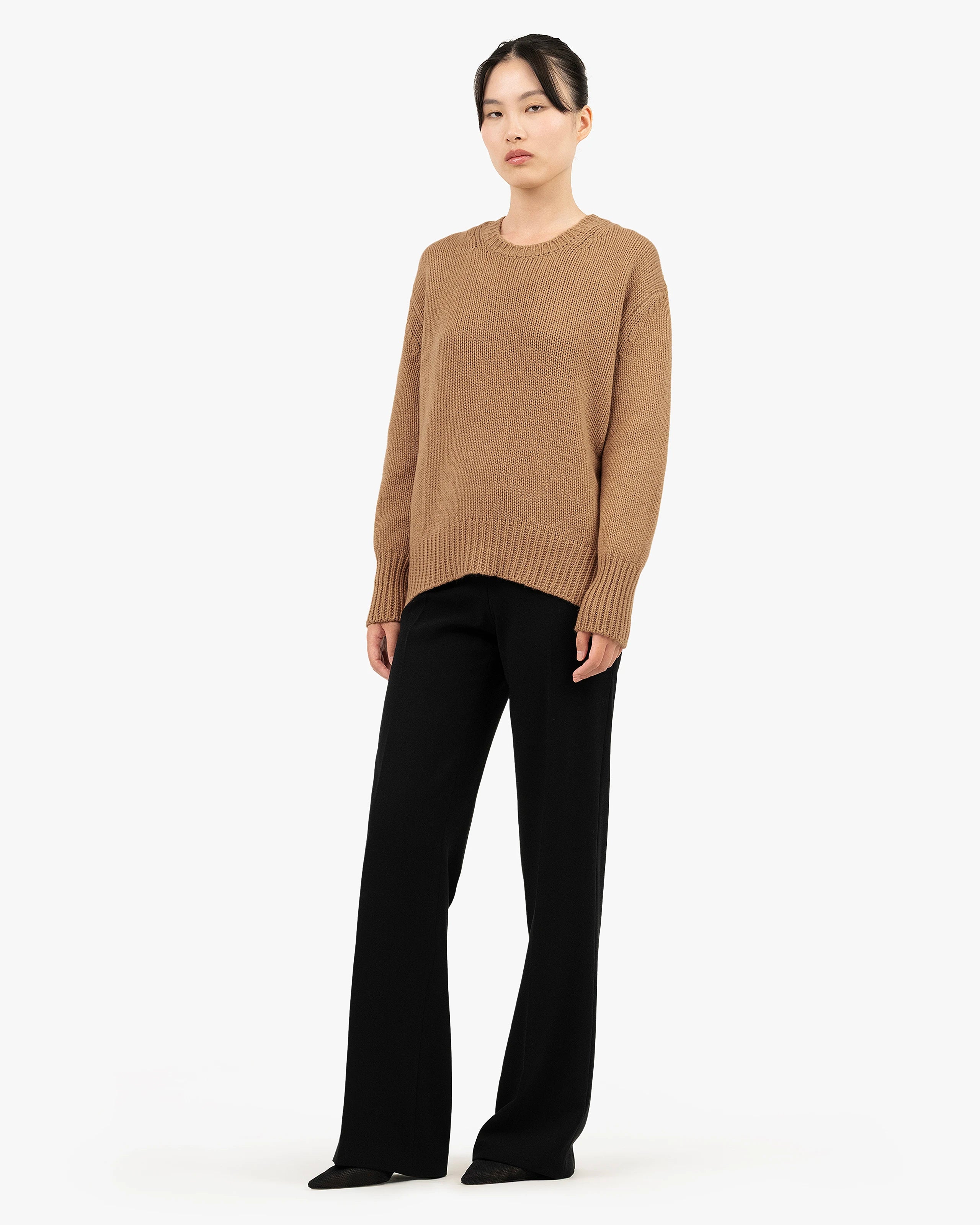 Women's Dalmar Crew Neck Sweater - Camel Merino / Cashmere