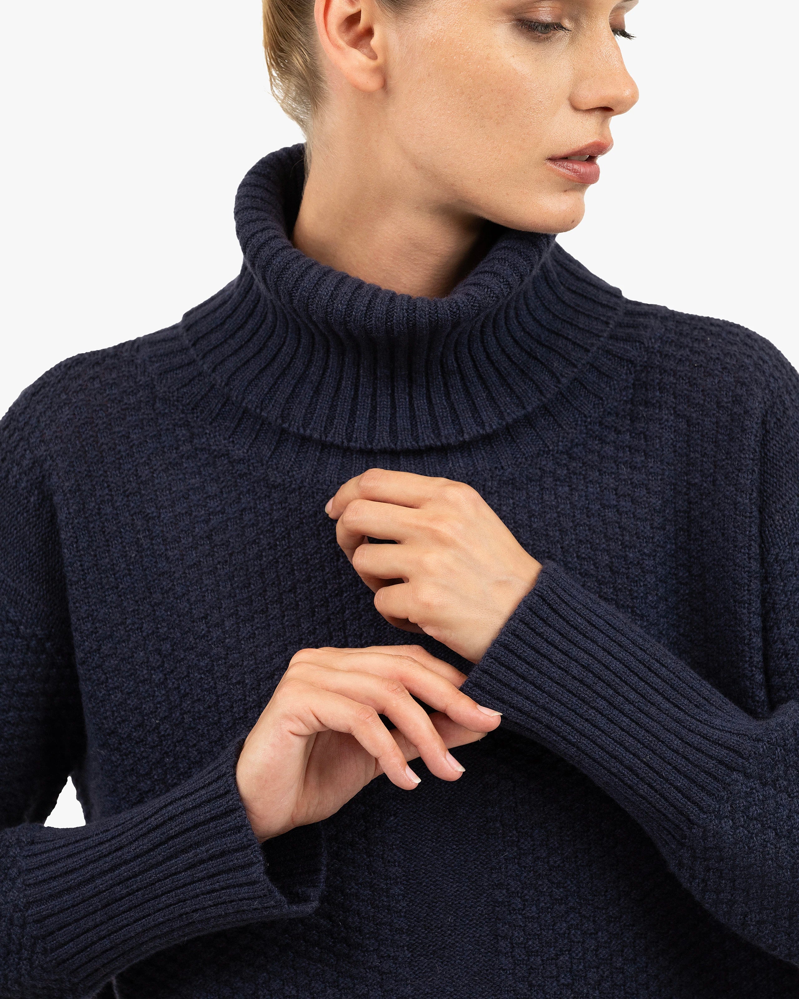 Women's Dalmar Turtleneck Sweater - Blue Merino / Cashmere