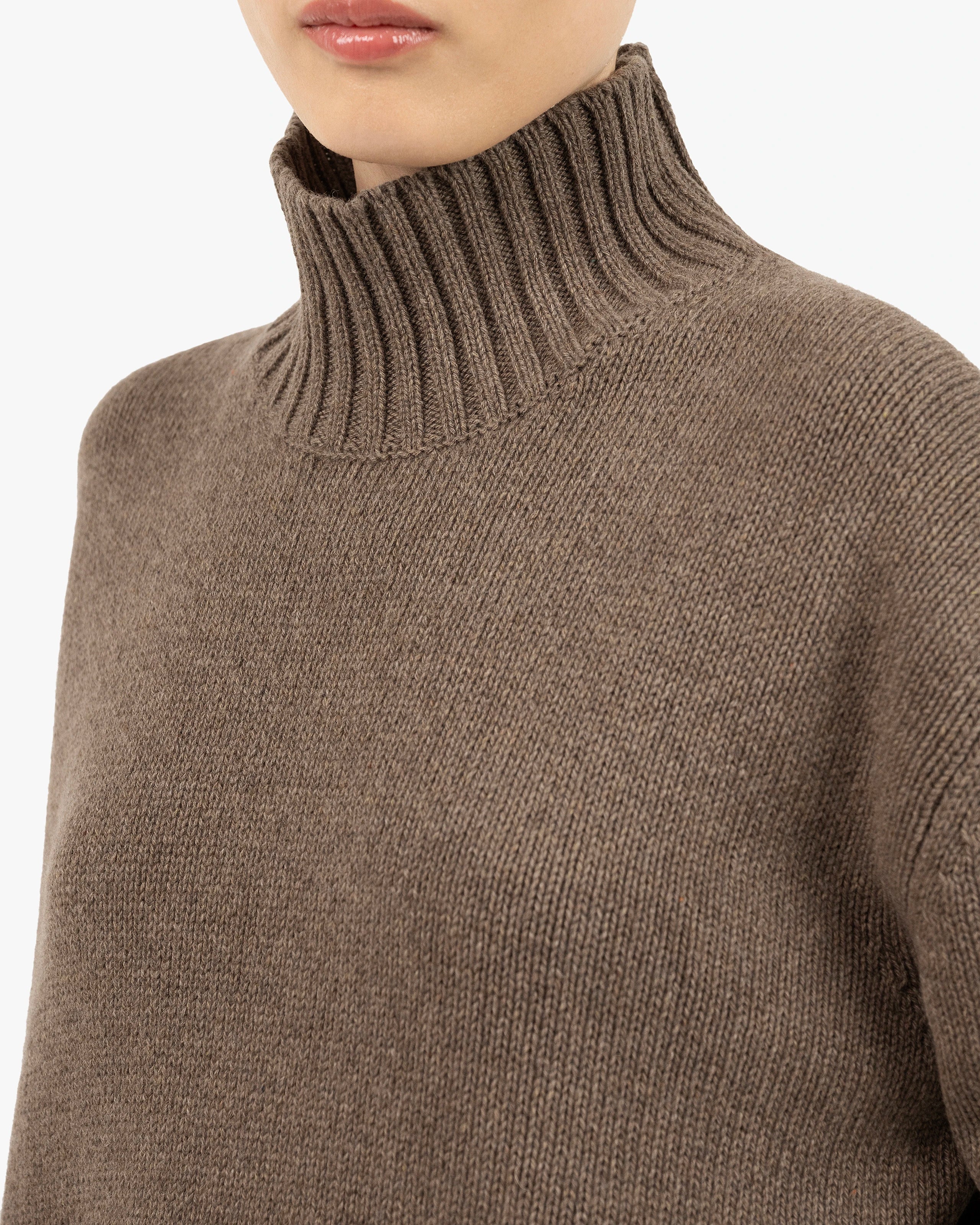 Dolomiti Mock Neck Sweater - Brown Cashmere
