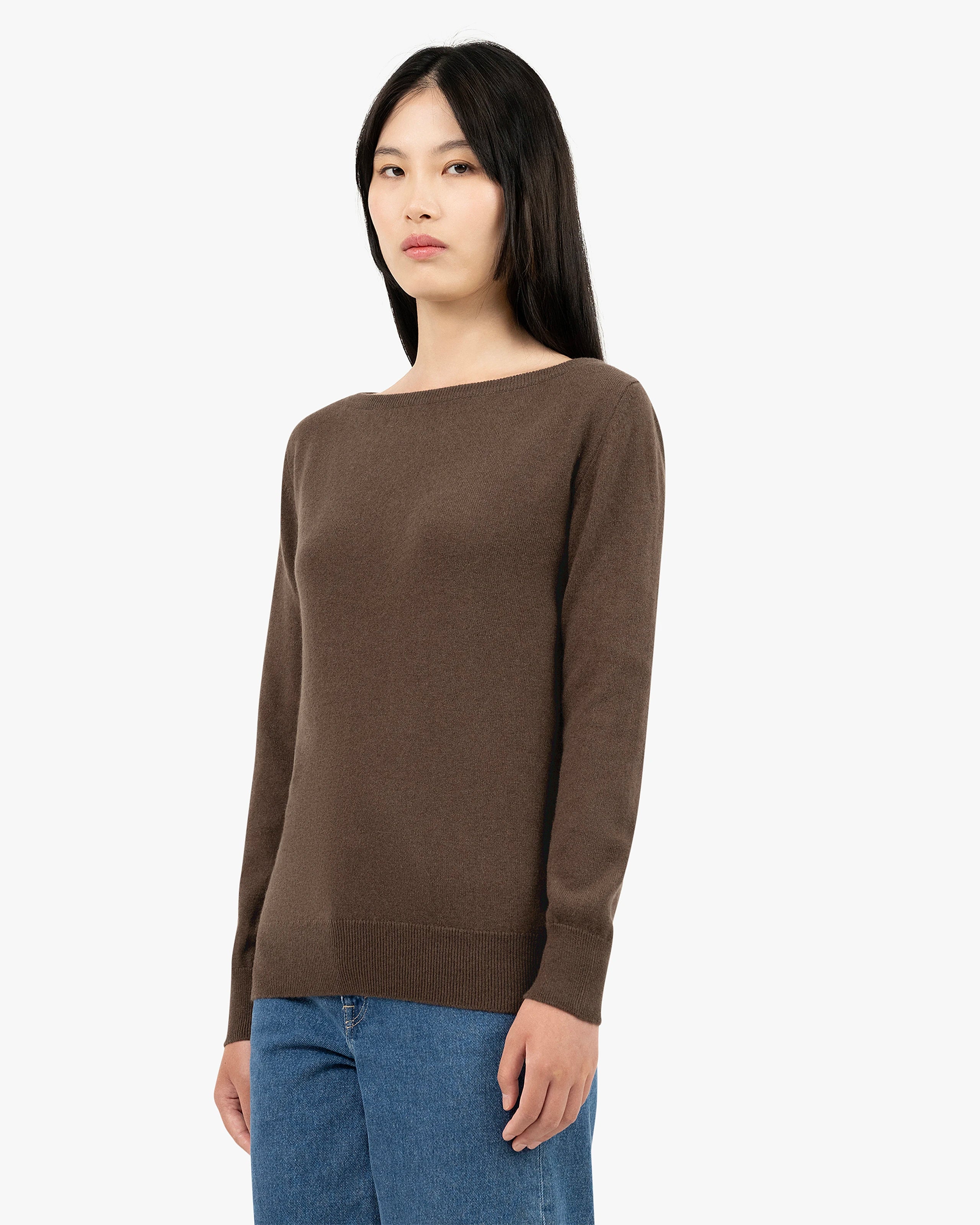 Essential Boat Neck Sweater - Brown Cashmere