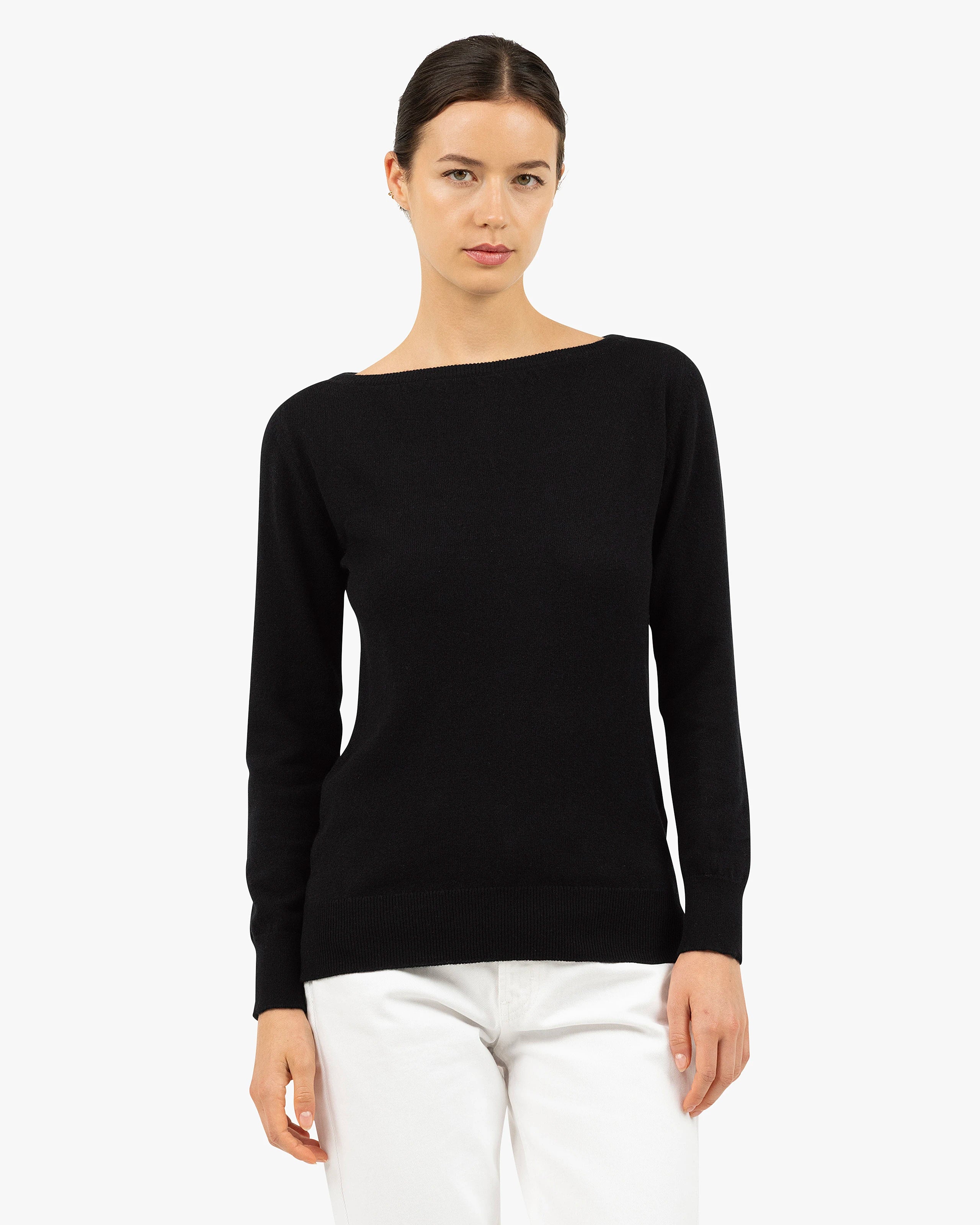 Essential Boat Neck Sweater - Black Cashmere