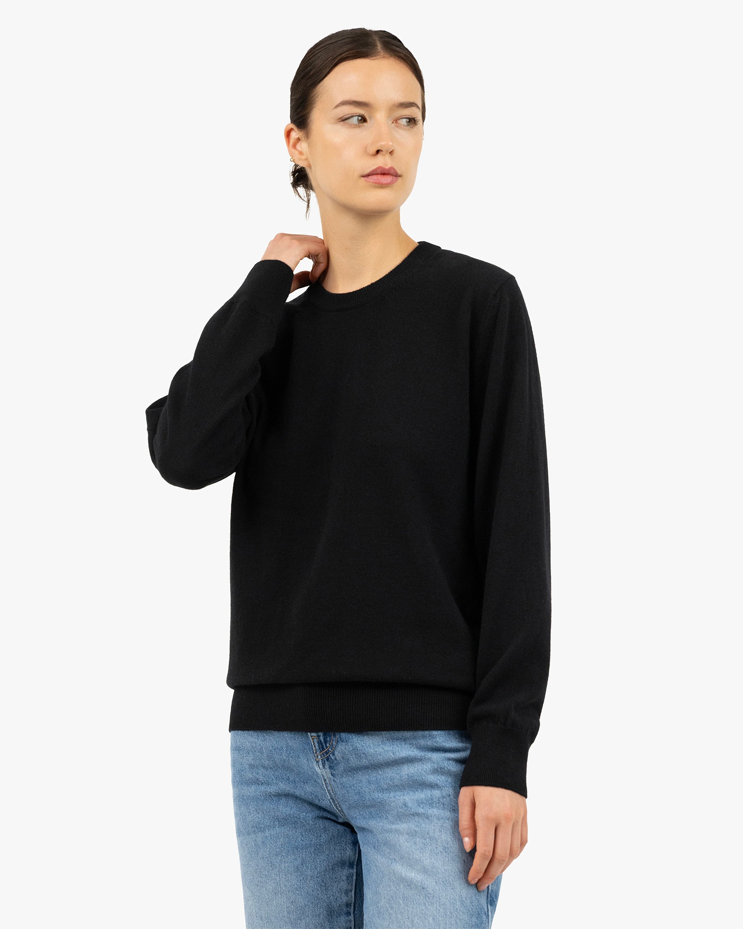 Essential Boyfriend Sweater - Black Cashmere