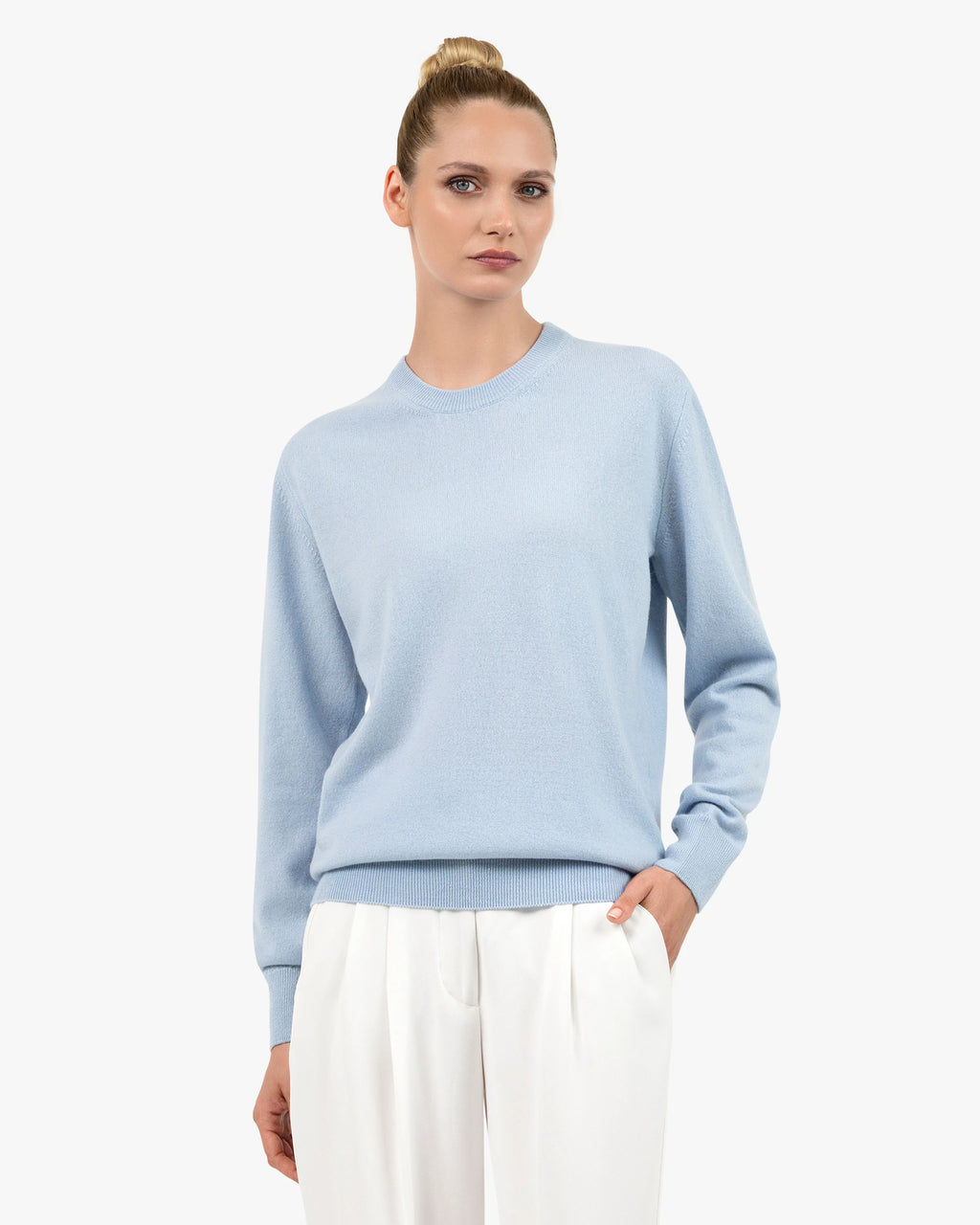 Essential Boyfriend Sweater - Light Blue Cashmere