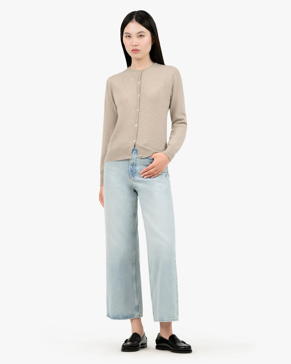 Essential Crew Neck Cardigan - Beige Cashmere