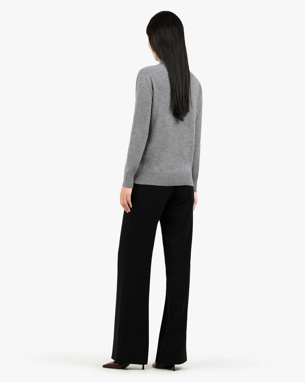 Women's Essential Turtleneck Sweater - Medium Grey Cashmere