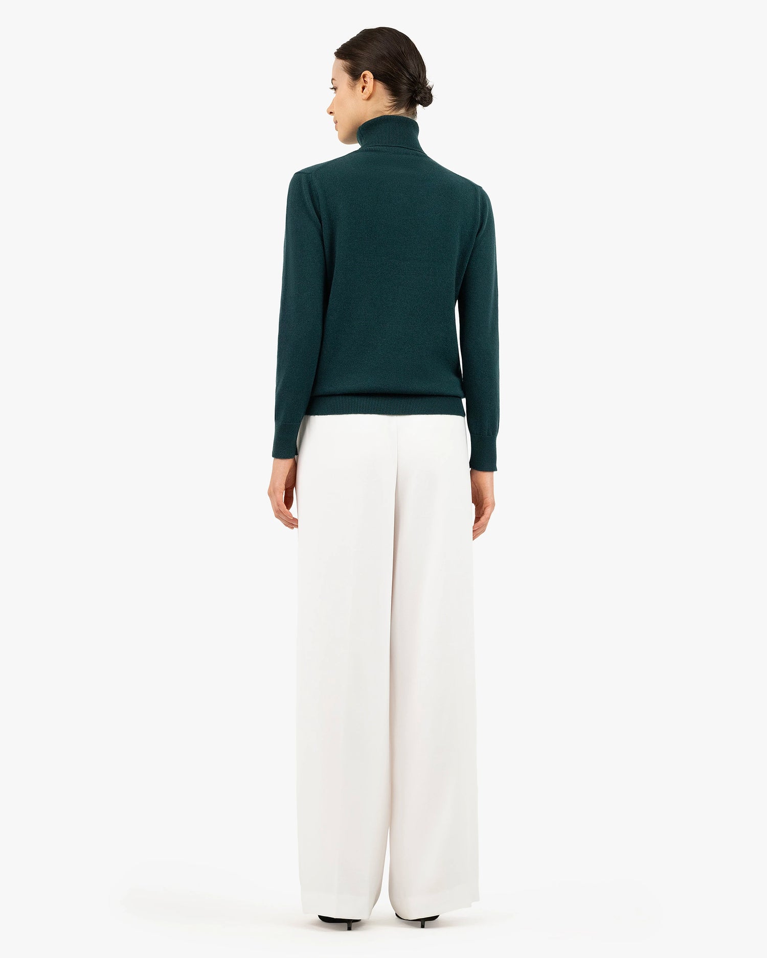 Women's Essential Turtleneck Sweater - Green Cashmere