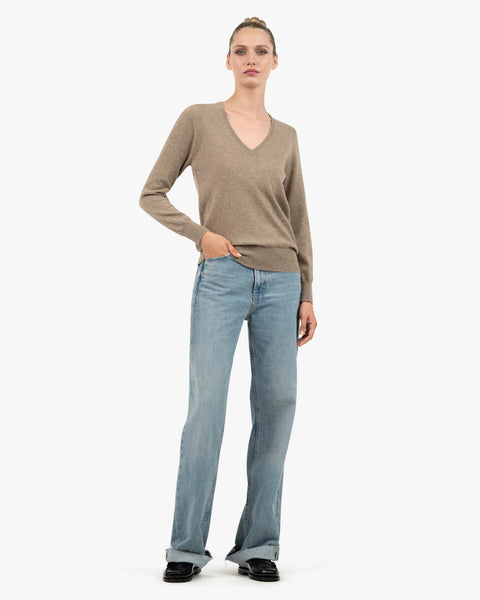 Women's Essential V-Neck Sweater - Taupe Cashmere