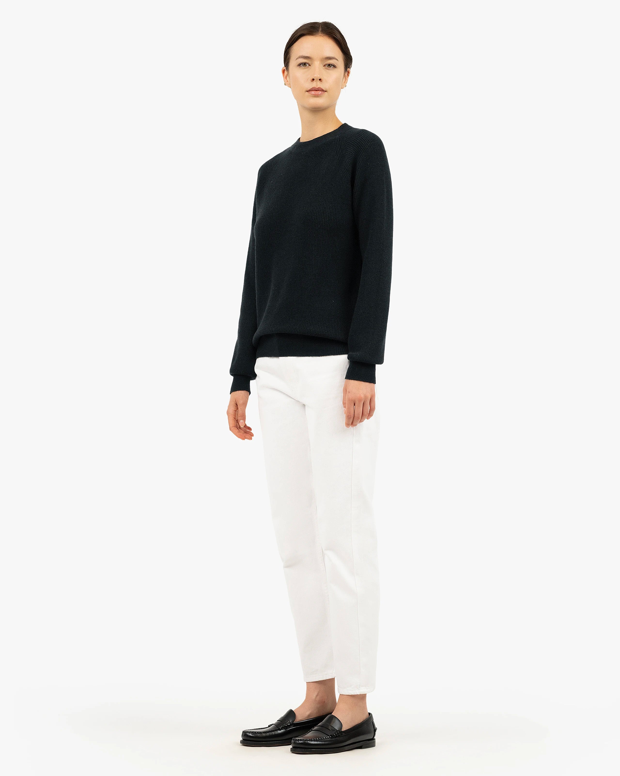 Women's Garisenda Crew Neck Sweater - Black Merino / Cashmere