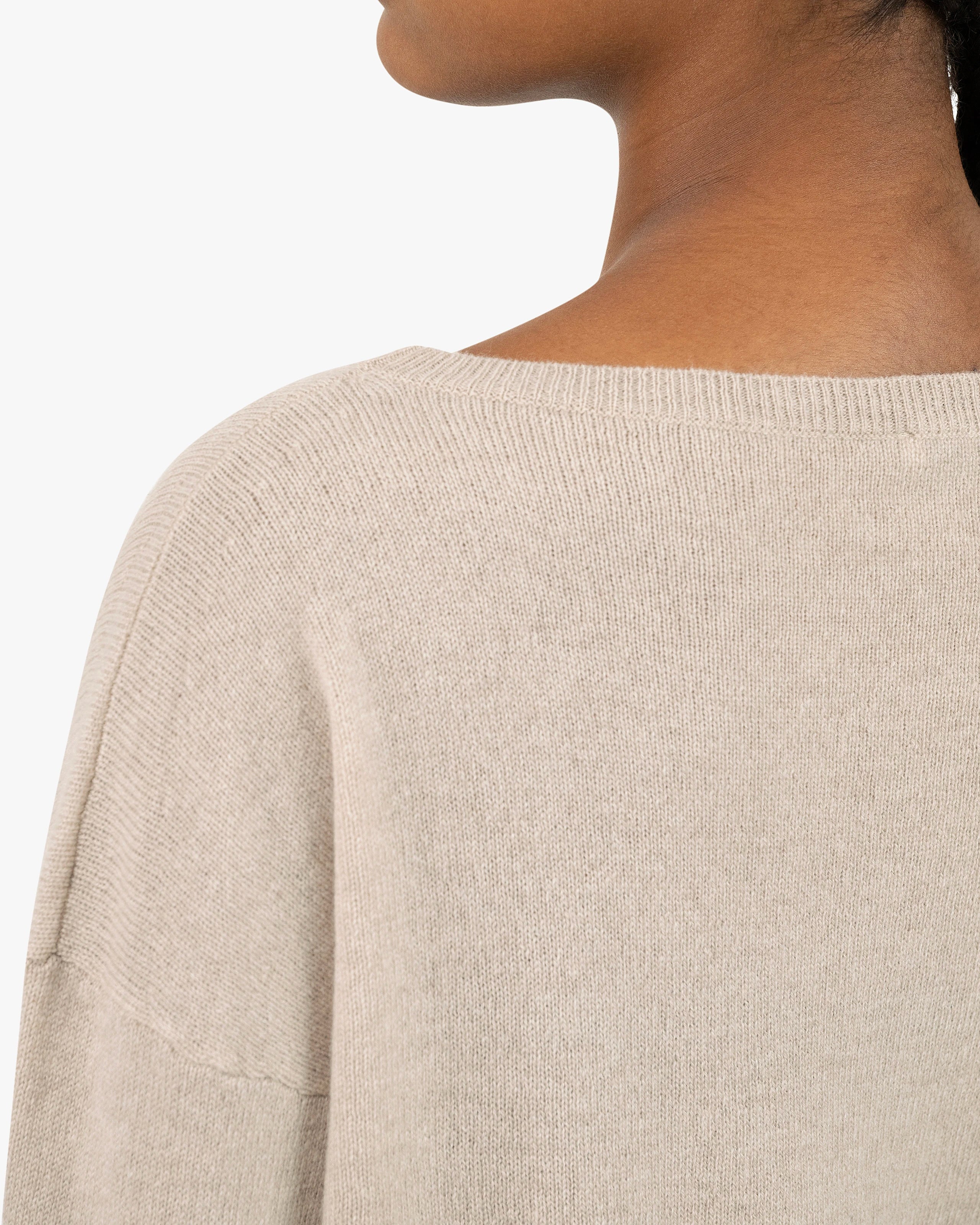 Lightness Boat Neck Sweater - Beige Cashmere