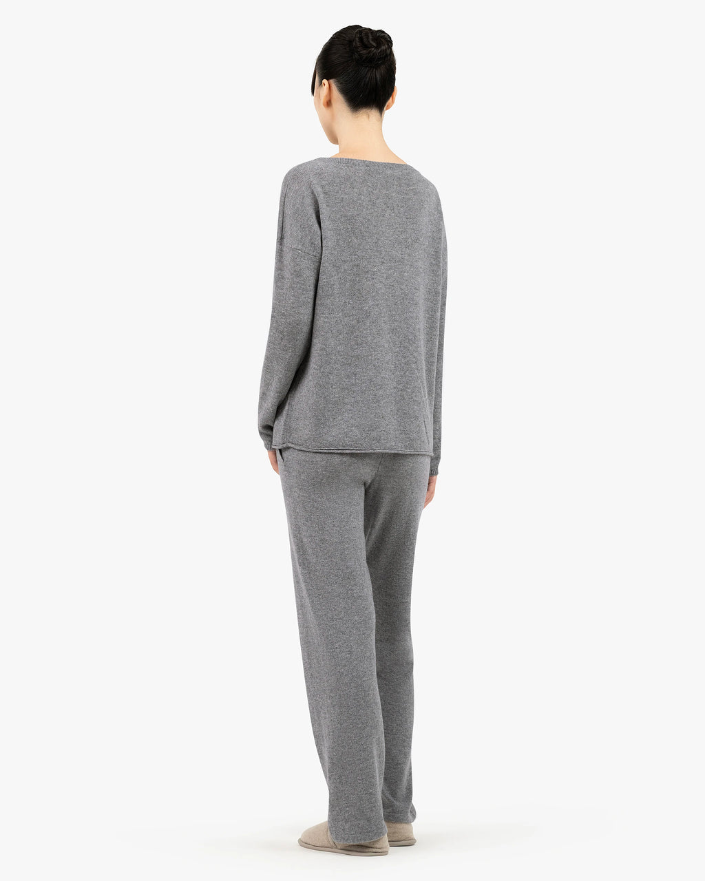 Lightness Crew Neck Sweater - Medium Grey Cashmere