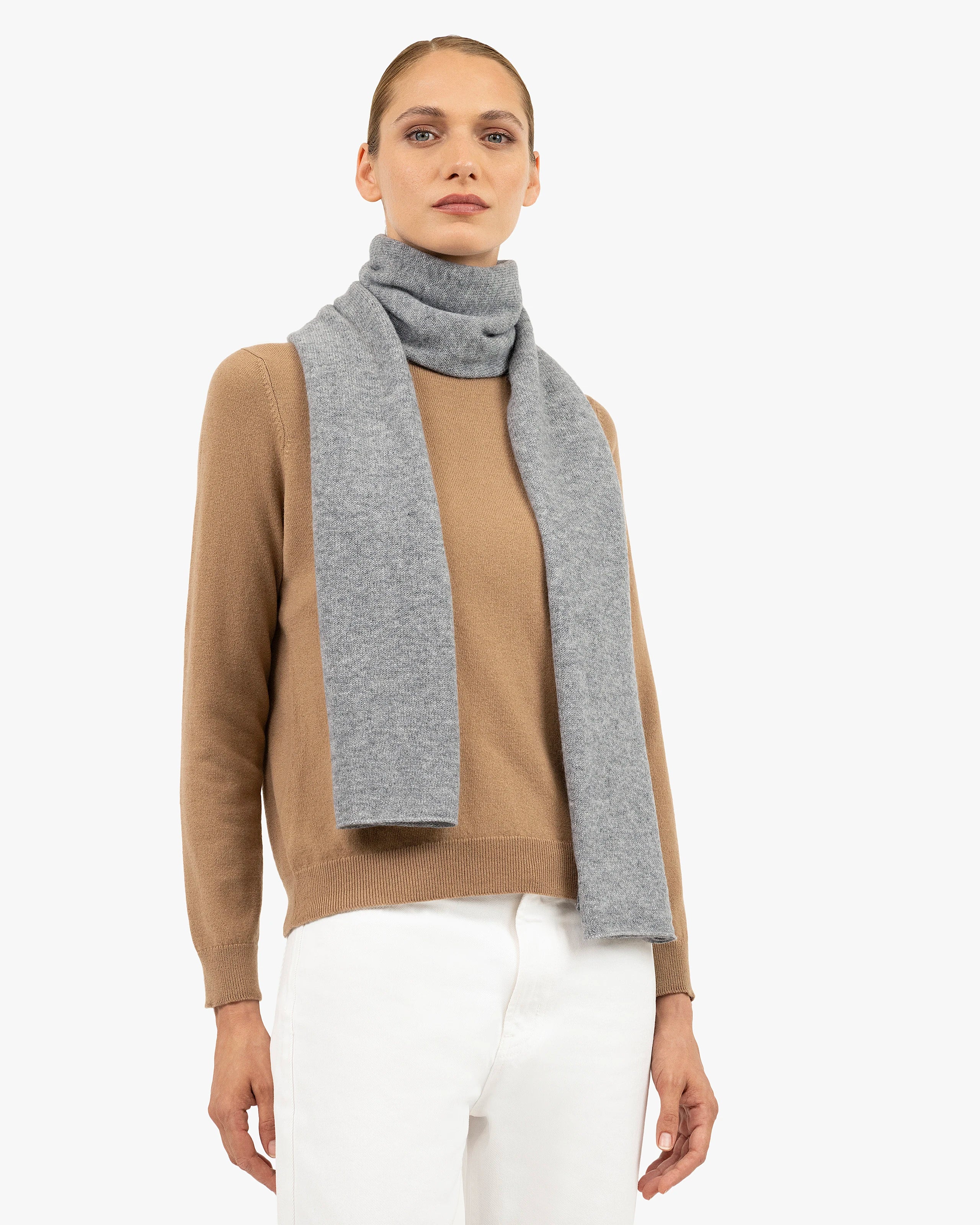 Essential Maxi Cashmere Scarf for Women - Medium Grey
