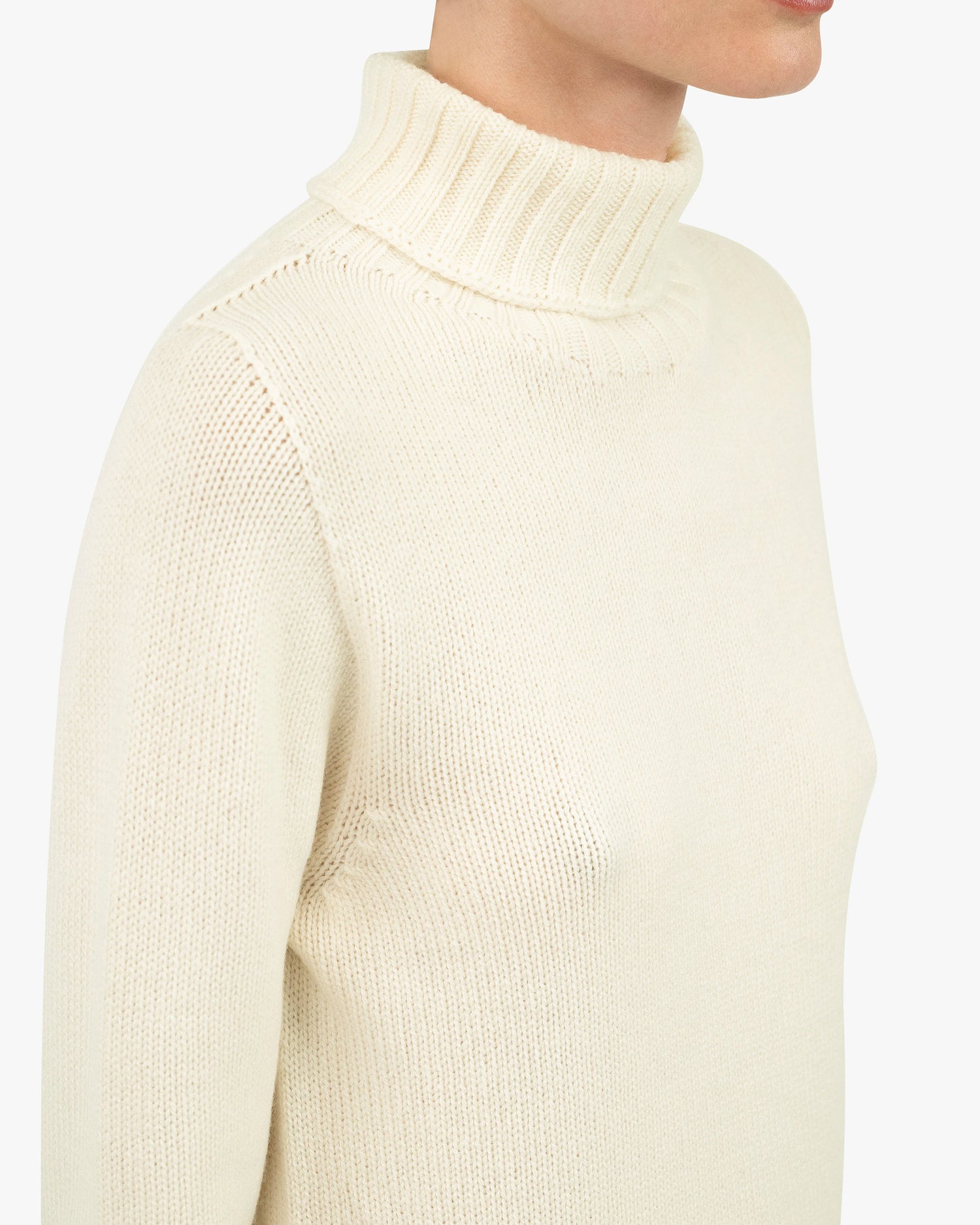 Women's Merano Turtleneck Sweater - White Cashmere