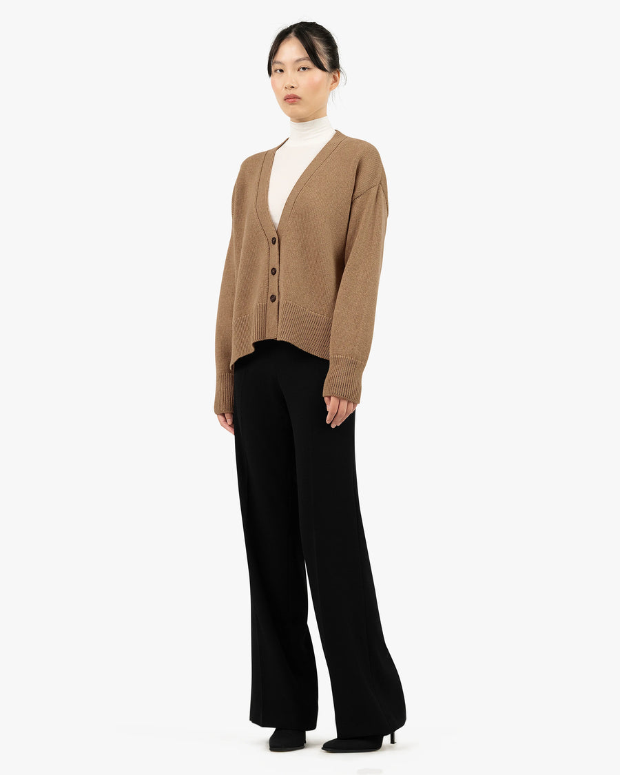 Women's Funes Cardigan - Hazelnut Merino
