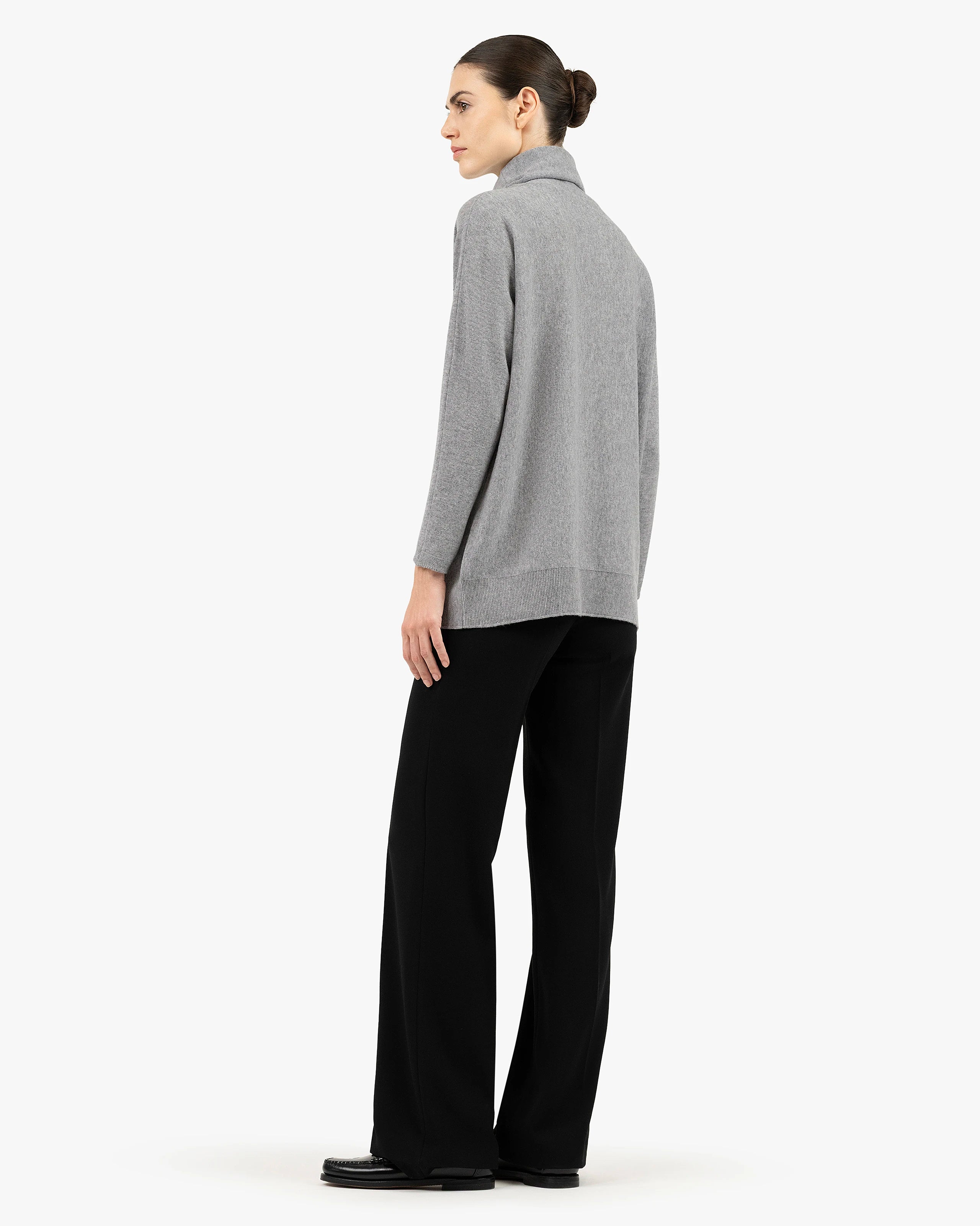 Women's Milford Turtleneck Sweater - Medium Grey Merino