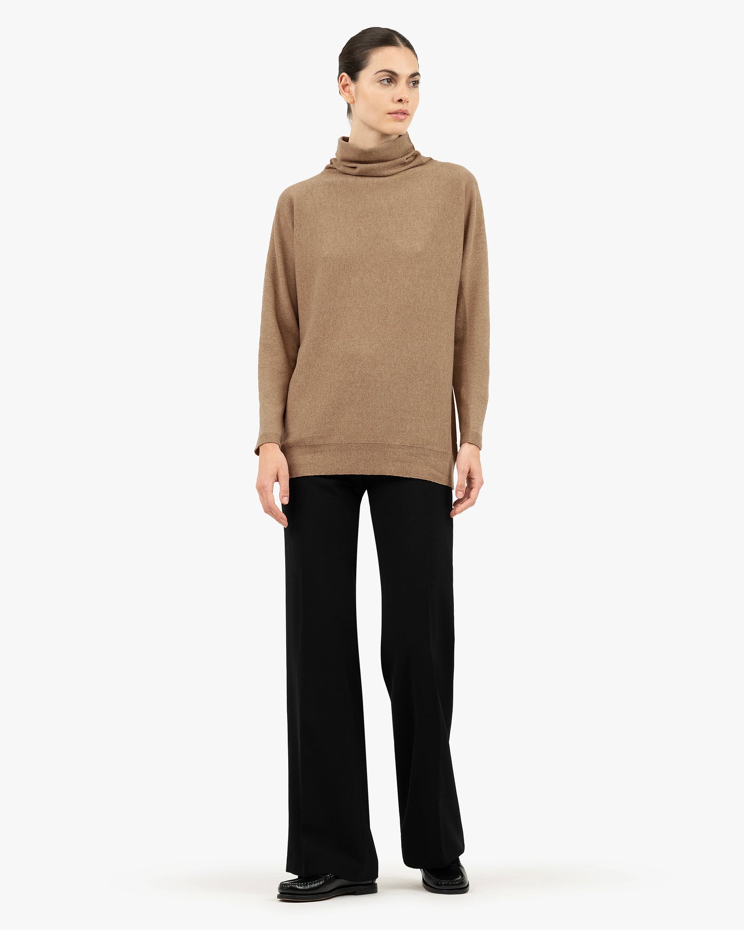 Women's Milford Turtleneck Sweater - Hazelnut Merino