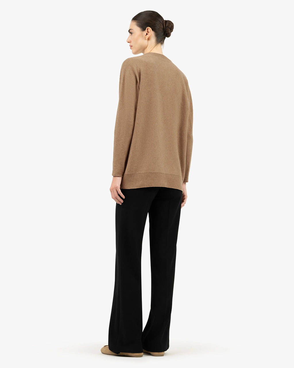 Women's Milford Merino V-Neck Sweater - Hazelnut | MaisonCashmere Women's Milford Merino V-Neck Sweater - Hazelnut | MaisonCashmere