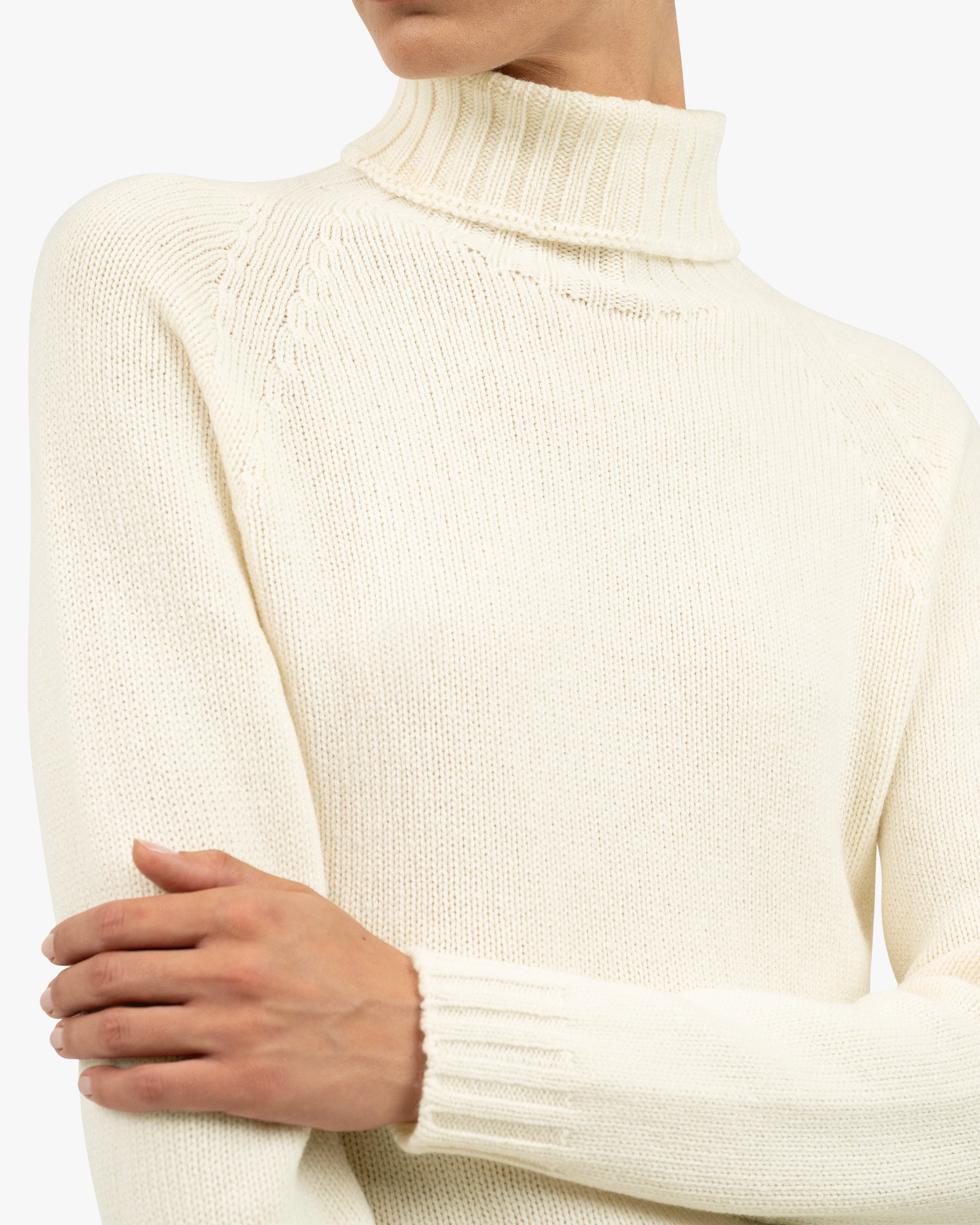 Women's Parksville Turtleneck Sweater - White Cashmere