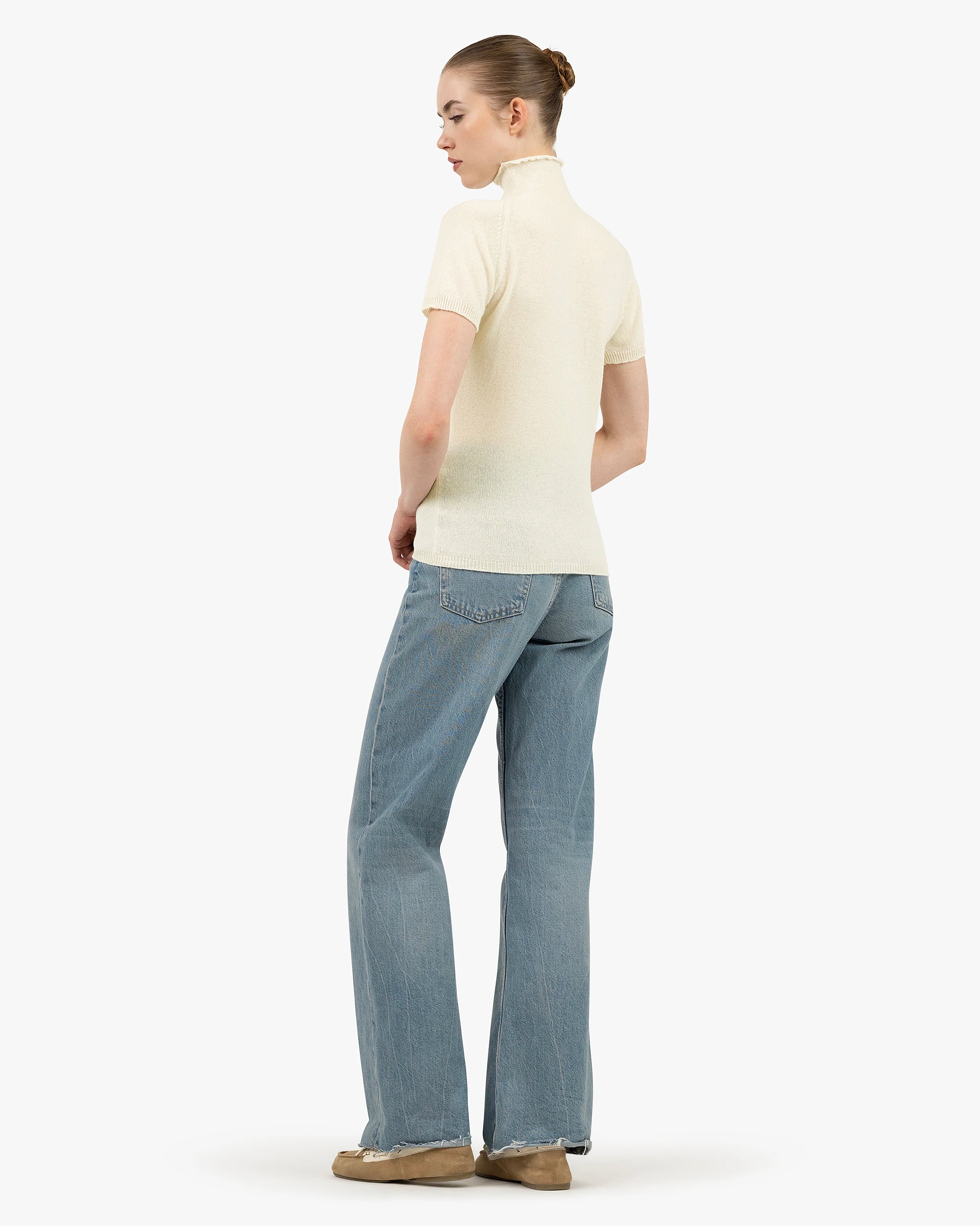 Piuma Mock Neck Tee - White Cashmere