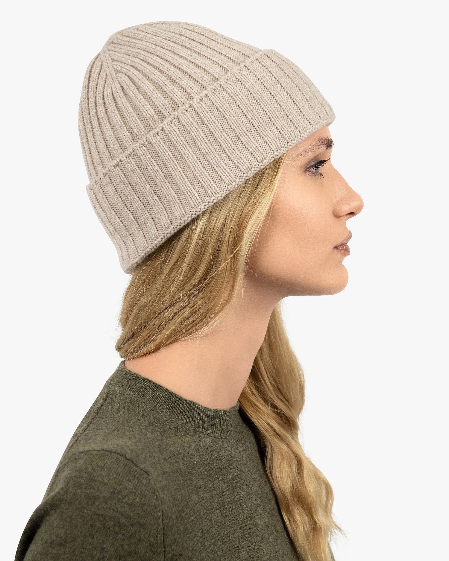 Ribbed Cashmere Hat for Women Beige MaisonCashmere