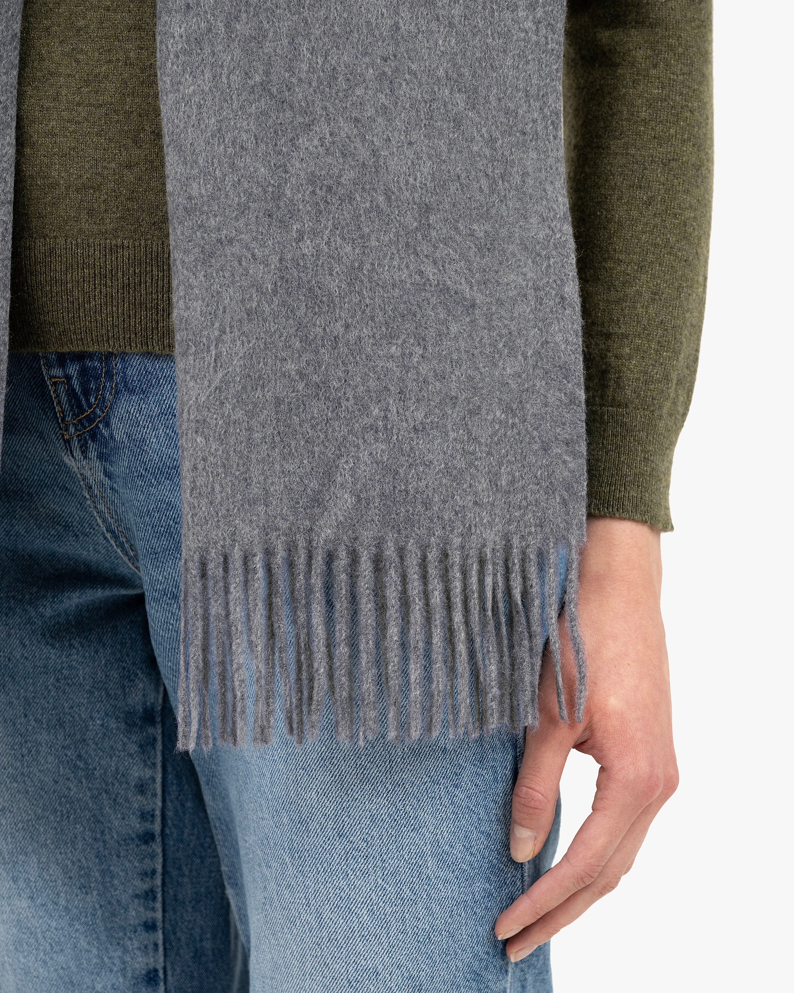 Women's Courmayeur Scarf - Grey Cashmere