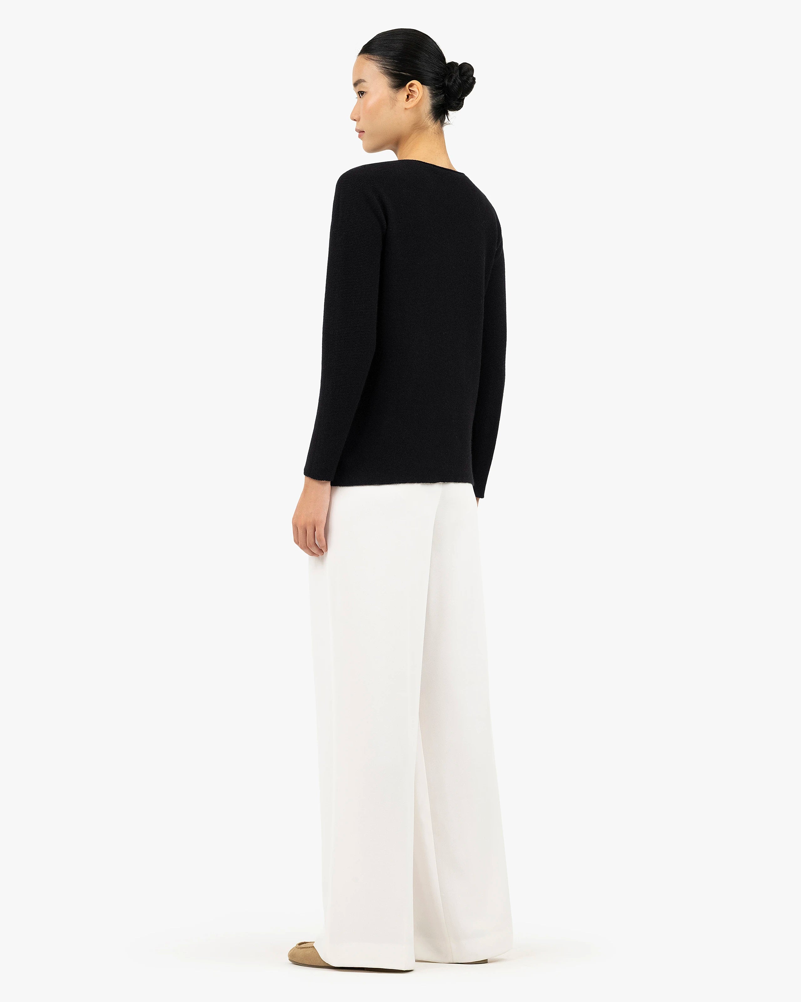 Soffio Boat Neck Sweater - Black Cashmere