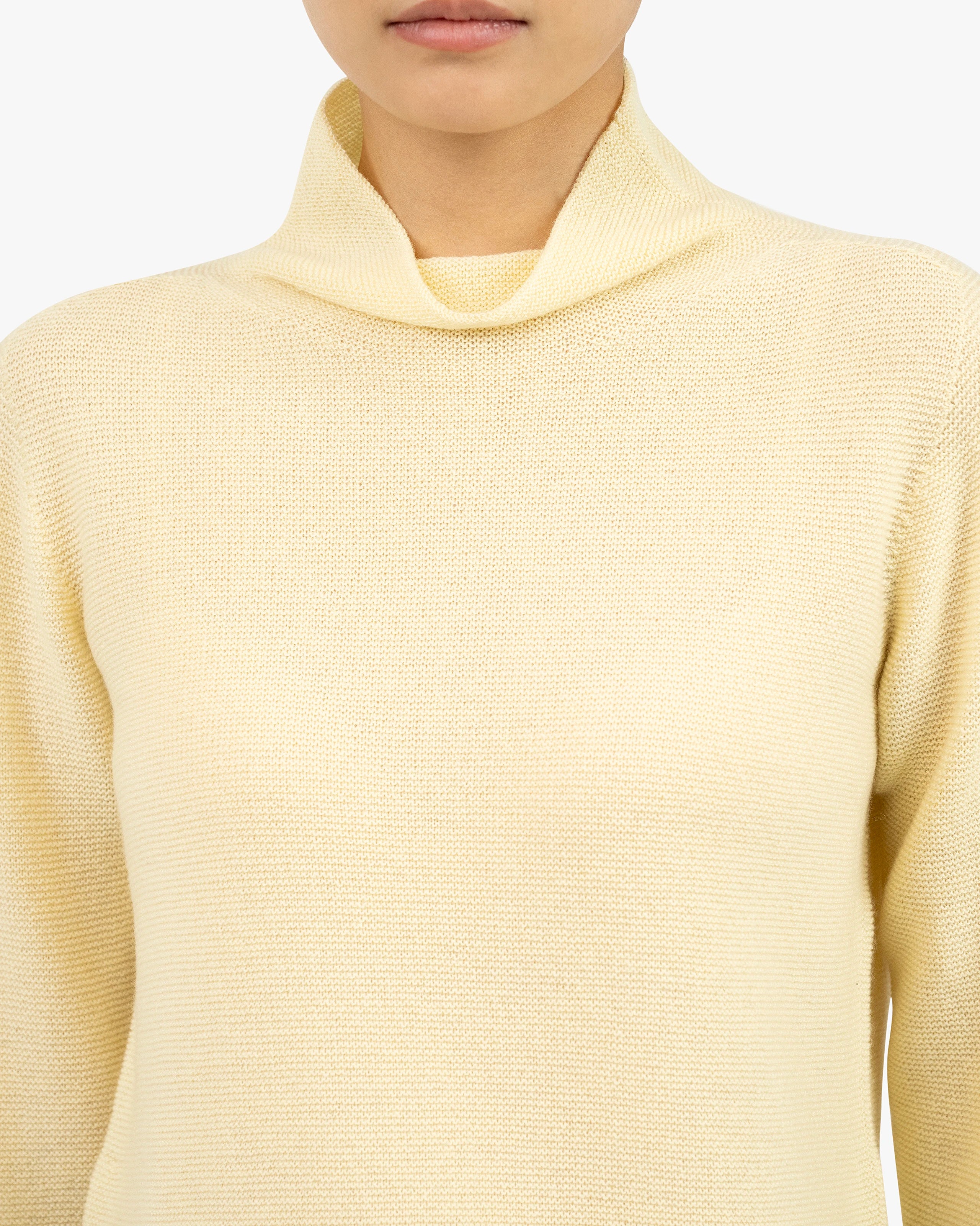 Soffio Mock Neck Sweater - Yellow Cashmere