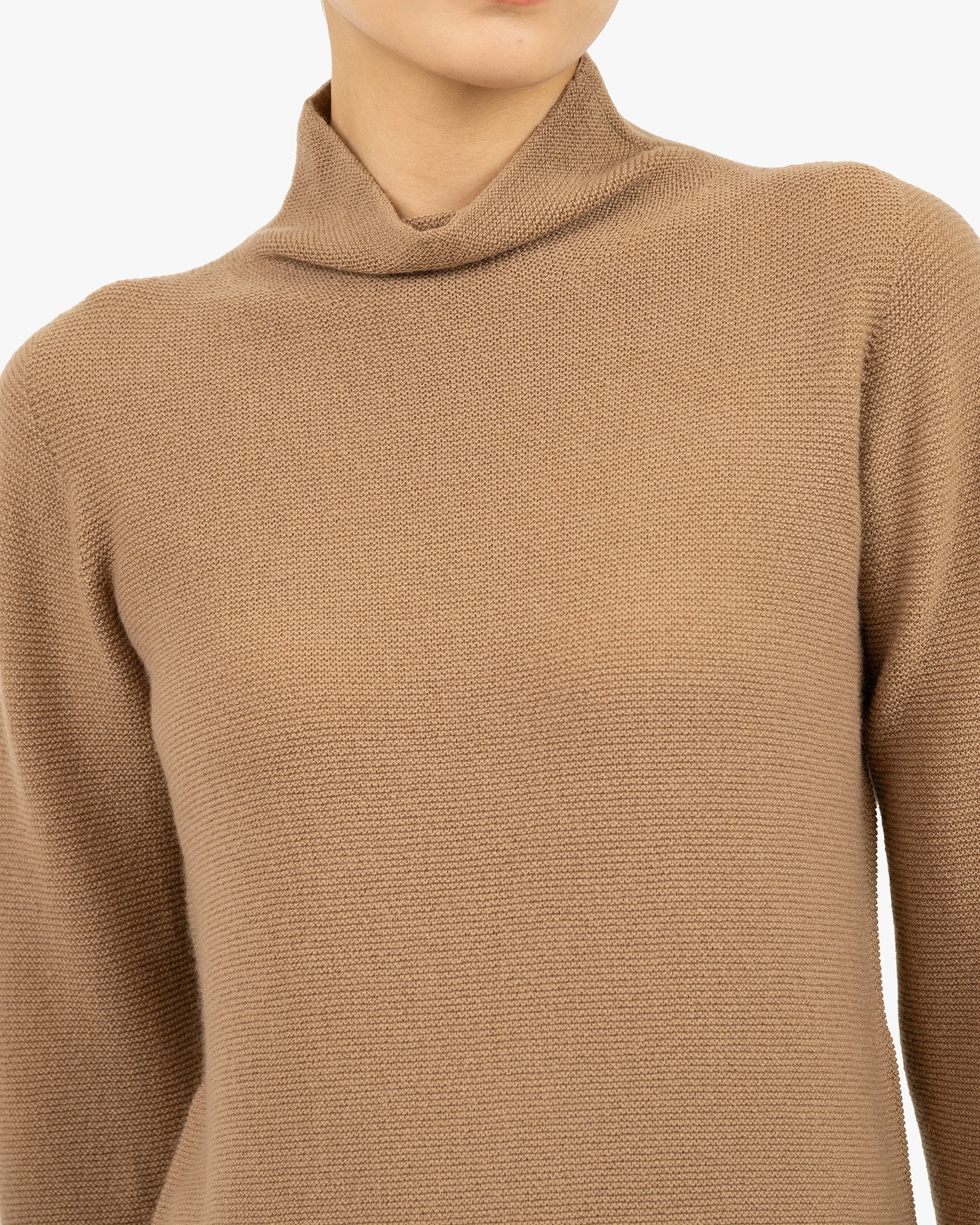 Soffio Mock Neck Sweater - Camel Cashmere