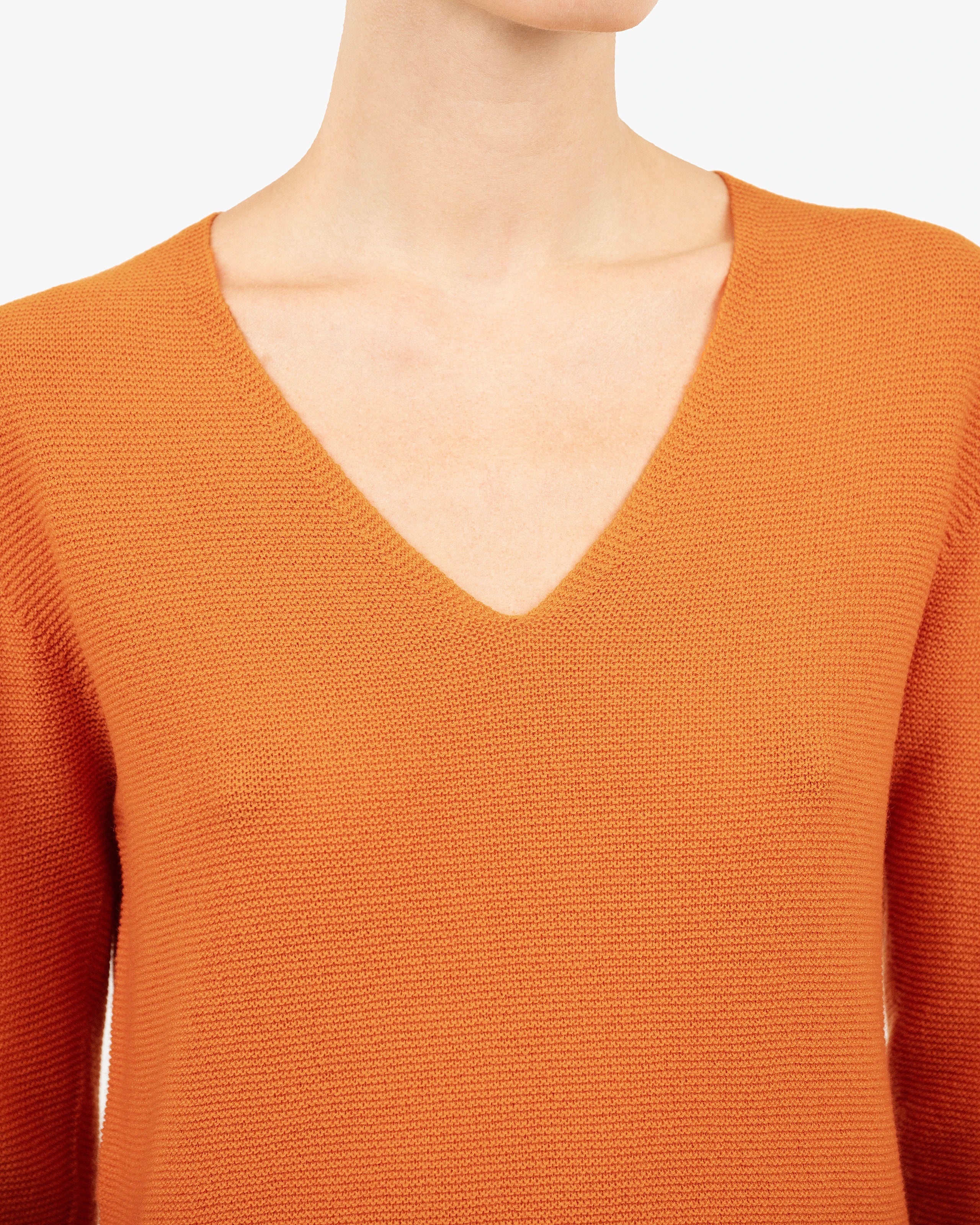 Women's Soffio V-Neck Sweater - Orange Cashmere