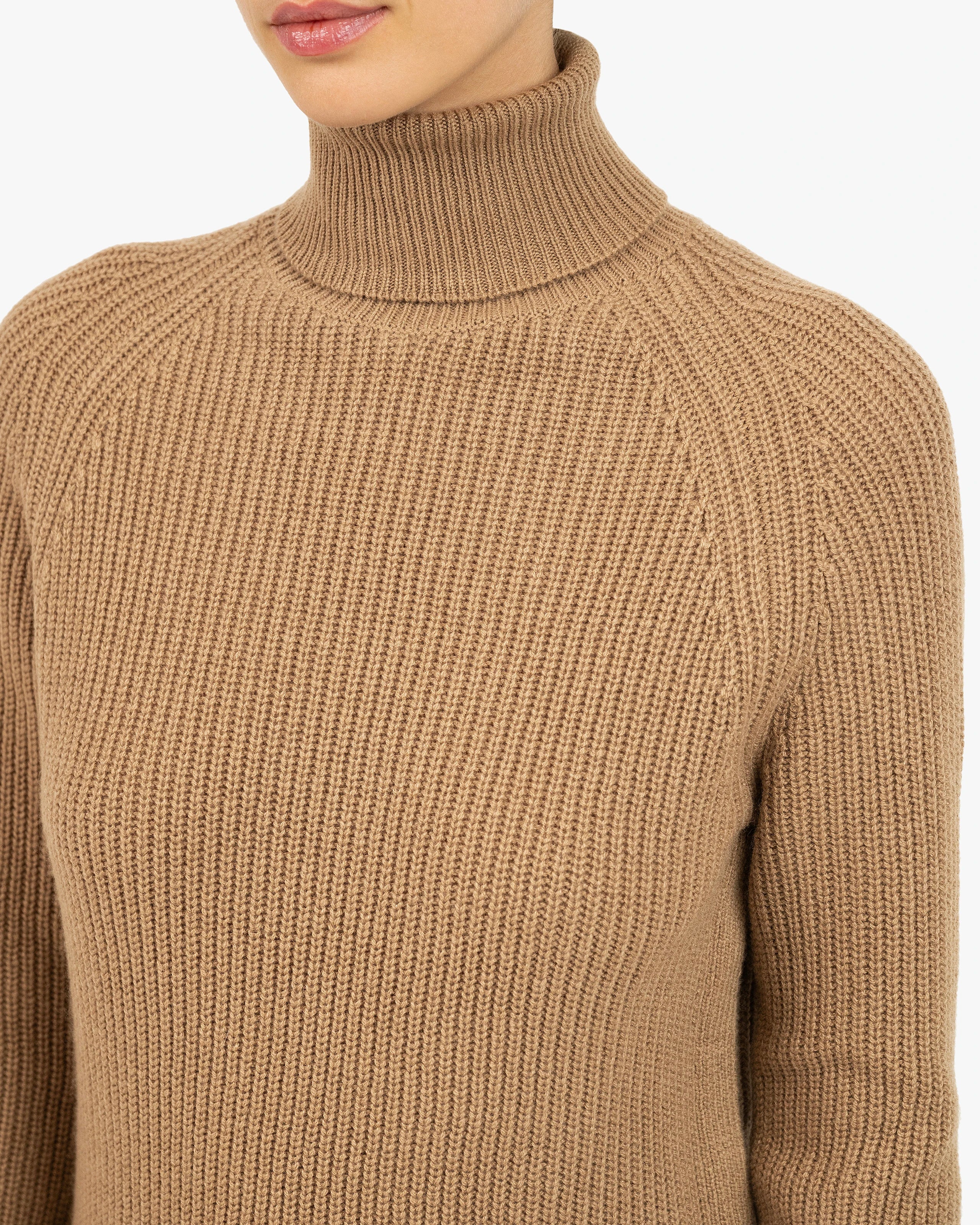Women's Sorapis Cashmere Turtleneck Sweater - Camel | MaisonCashmere